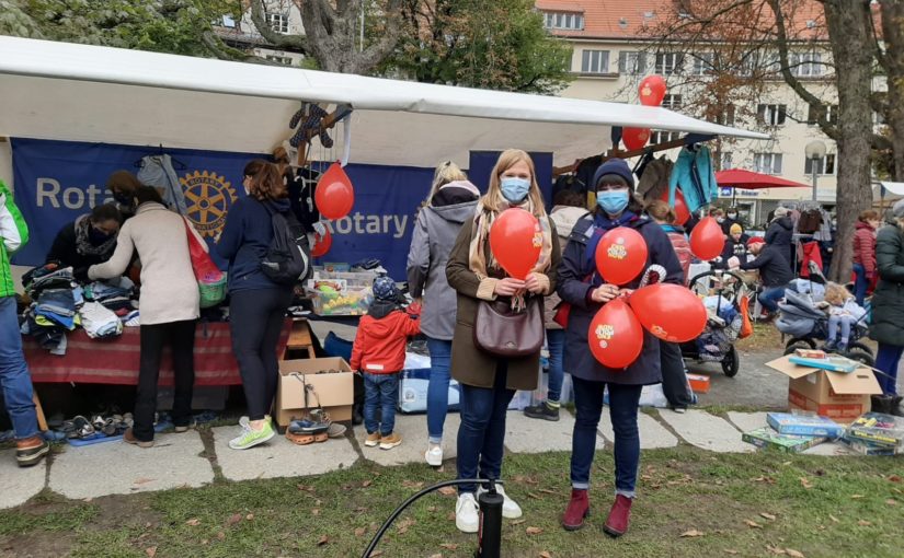 Kinderflohmarkt gegen Kinderlähmung