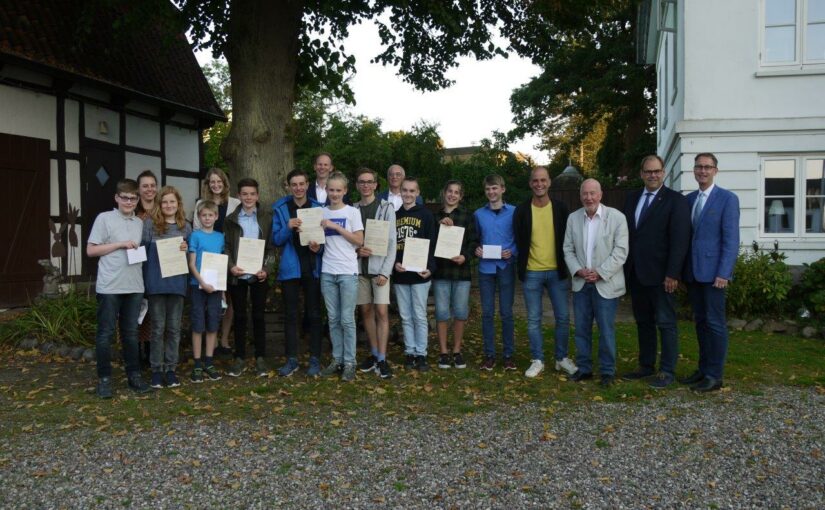 Rotary Club Neustadt-Ostsee: Preise für MINT-Projekte