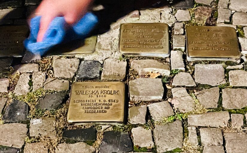 Wer macht mit? Stolpersteine polieren am 8. November